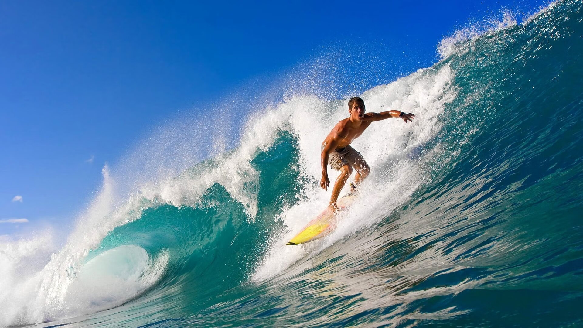 开云官网-男子篮球联赛季后赛开打，冠军悬念再起，男篮季后赛什么时候开始